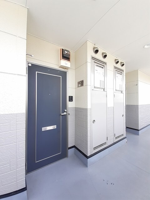 物件外観写真2　(その他共有部分)