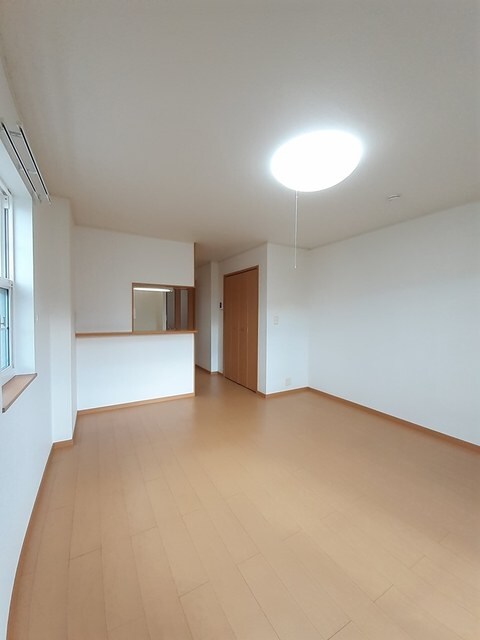 物件内観写真11　(その他)