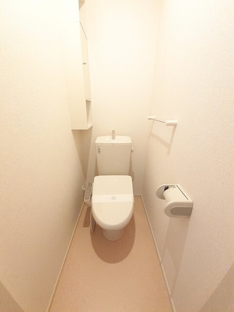 物件内観写真7　(トイレ)