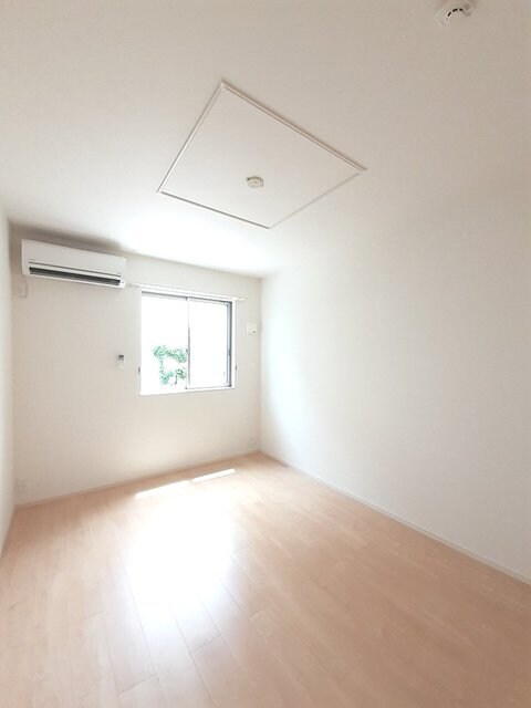 物件内観写真9　(その他部屋・スペース)