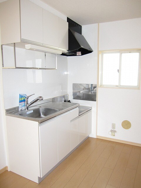 物件内観写真4　(キッチン)