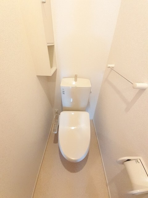 物件内観写真7　(トイレ)