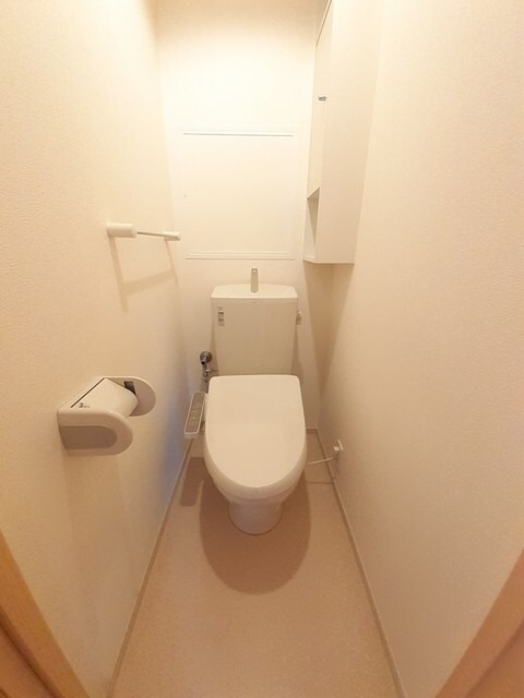 物件内観写真6　(トイレ)