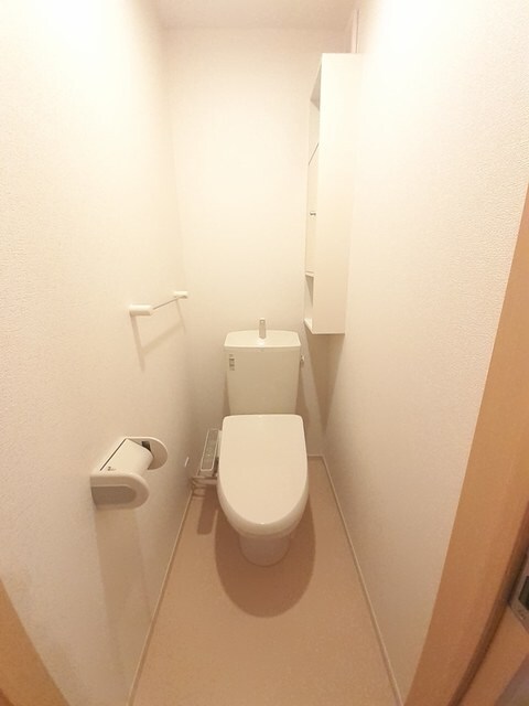 物件内観写真6　(トイレ)