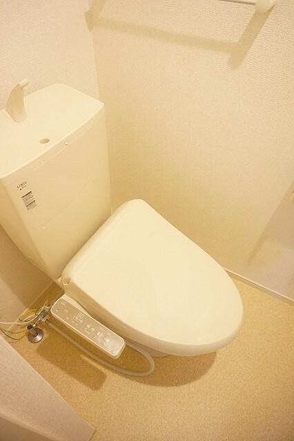 物件内観写真7　(トイレ)