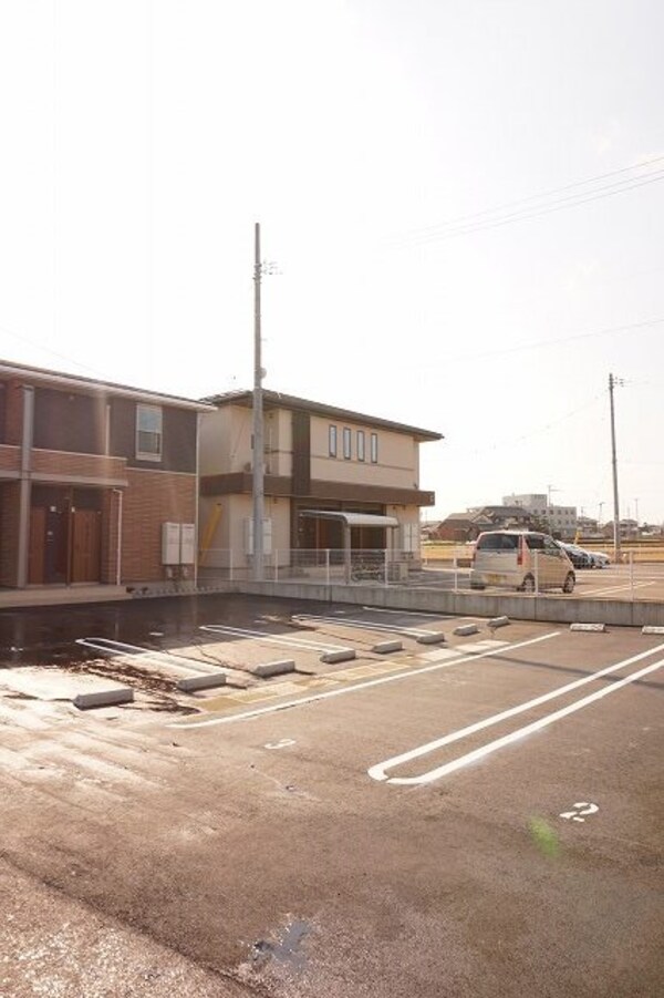 駐車場(駐車場)
