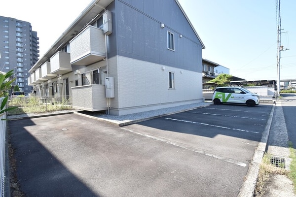 駐車場(駐車場)