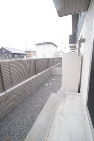 物件内観写真12　(専用庭)