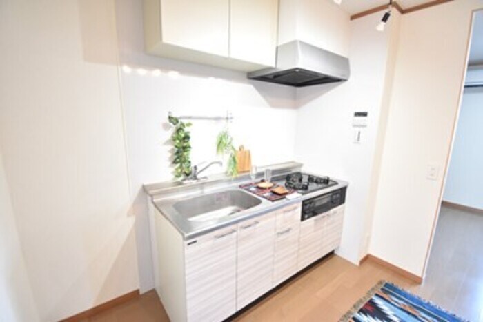 物件内観写真2　(キッチン)