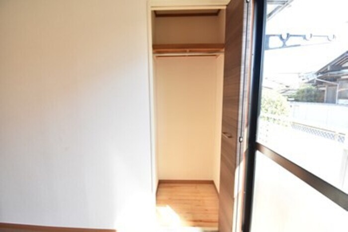 物件内観写真17　(クローゼット（西洋室）)