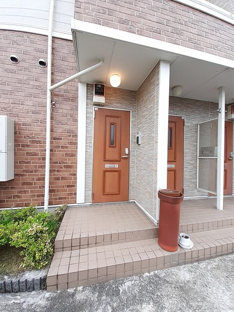 物件外観写真2　(その他共有部分)