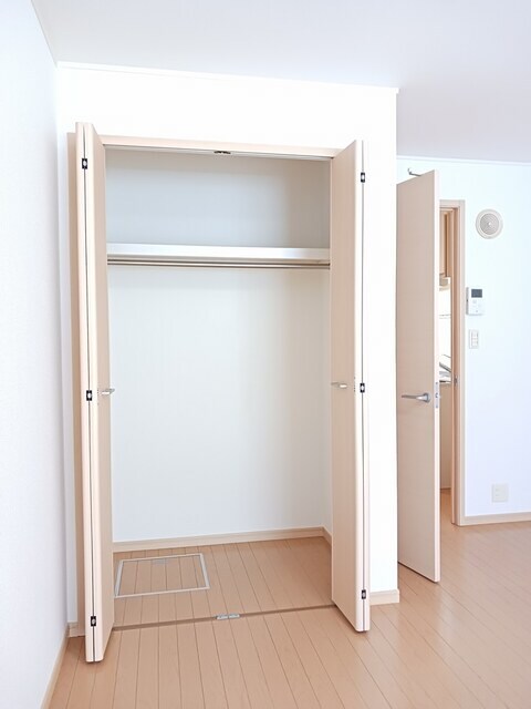 物件内観写真9　(収納)