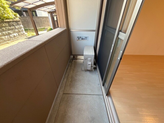物件内観写真15　(ベランダ)