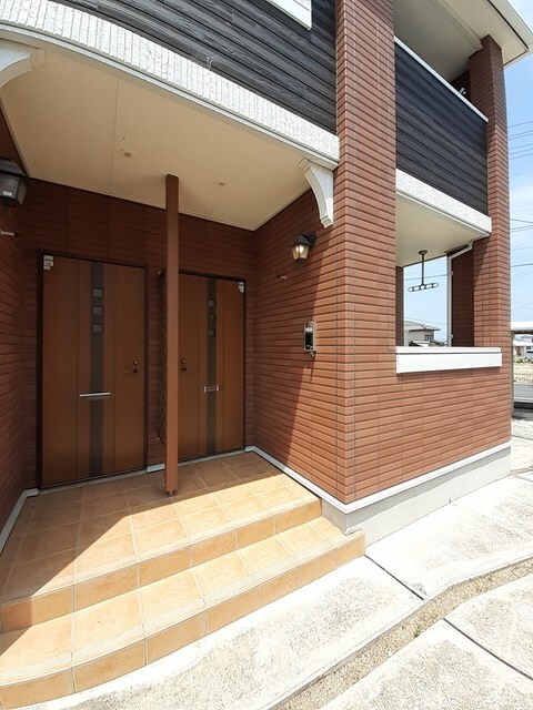 物件外観写真2　(その他共有部分)