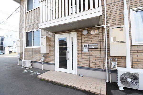 エントランス(エントランス)