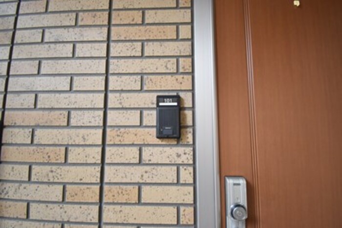 物件内観写真19　(玄関)