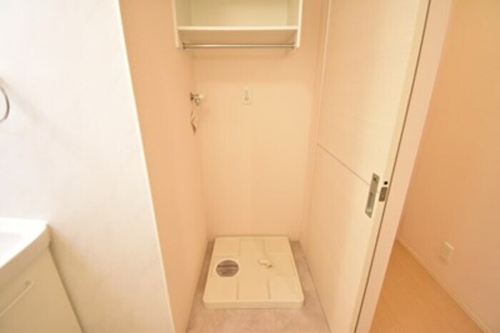 物件内観写真26　(室内洗濯機置場)