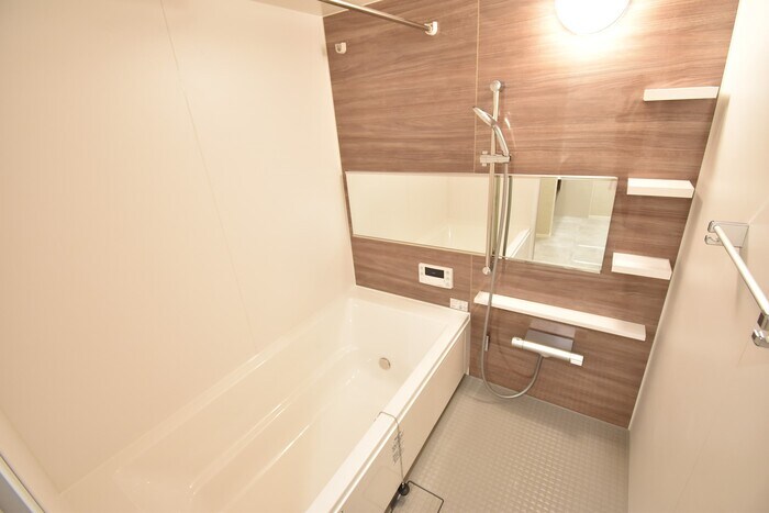 物件内観写真6　(浴室)