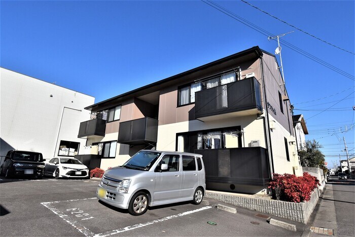 物件外観写真1　(建物外観)