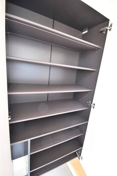 物件内観写真10　(シューズボックス（トールタイプ）)