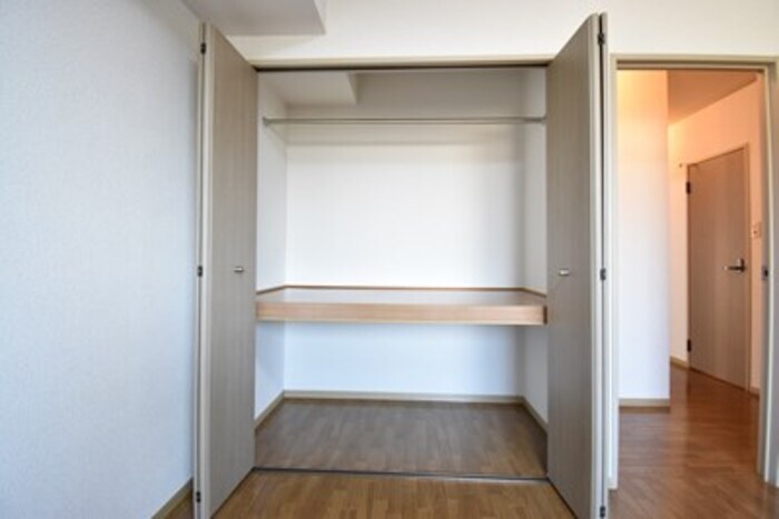 物件内観写真15　(クローゼット（北洋室）)