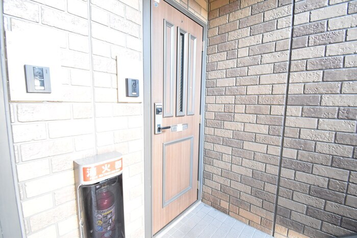 物件内観写真17　(玄関)