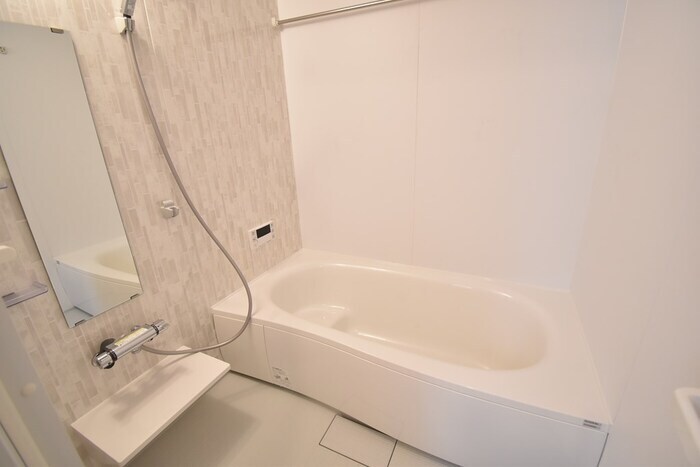 物件内観写真4　(浴室)