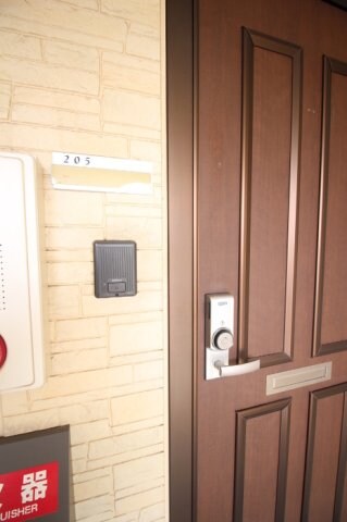 物件内観写真14　(玄関錠（カードキータイプ）)