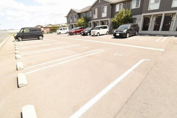 駐車場(駐車場)