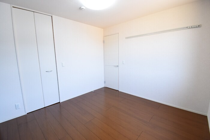 物件内観写真9　(洋室６．２帖)