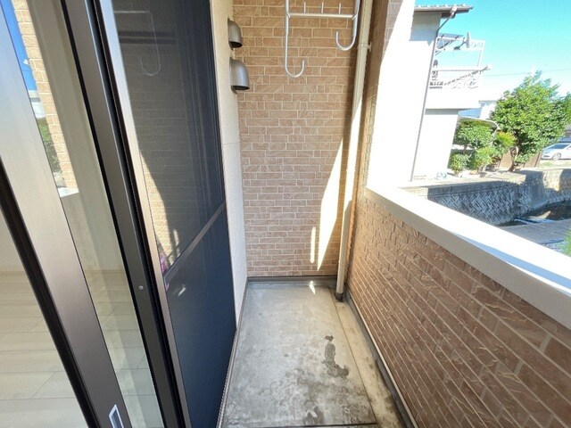 物件内観写真11　(ベランダ)