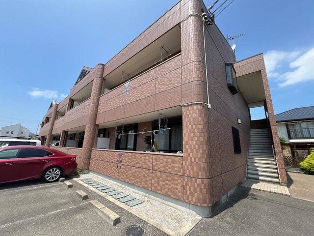 物件外観写真1　(外観写真その他2)