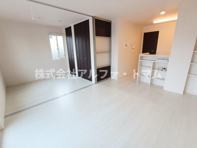 物件内観写真3　(LDK11帖)