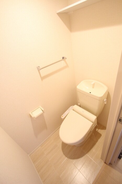 物件内観写真9　(トイレ)