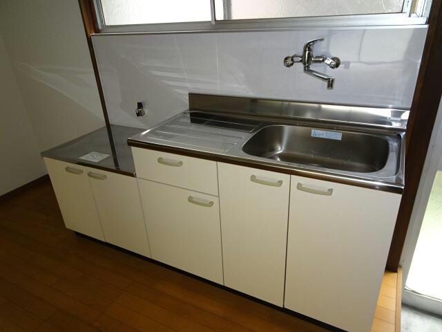 物件内観写真3　(キッチン)