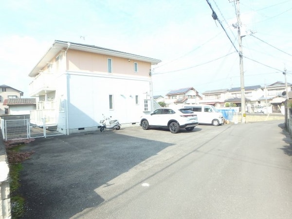駐車場(駐車場)