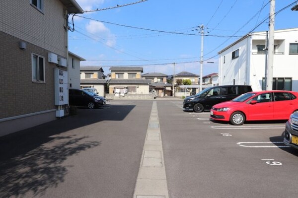 駐車場(駐車場)