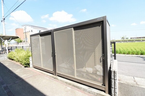 建物設備(ゴミ置場)
