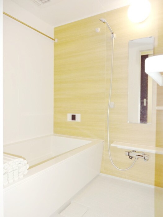 物件内観写真6　(１４１６サイズの浴室)