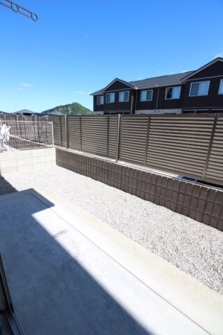 物件内観写真19　(専用庭)