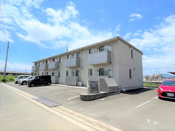 物件外観写真1　(建物外観)