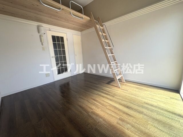 物件内観写真8　(収納)