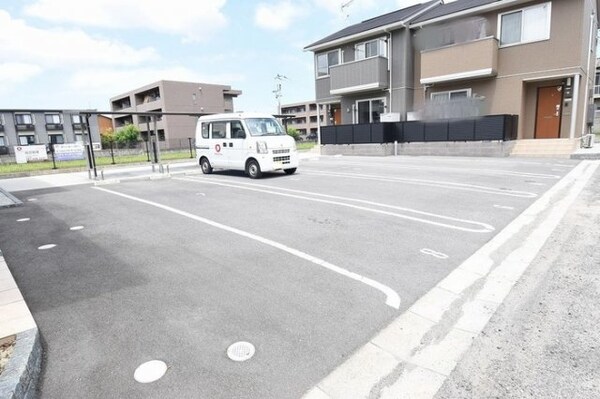 駐車場(駐車場)