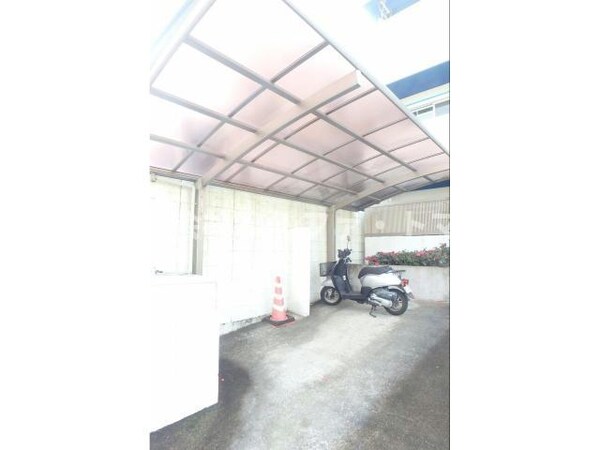 建物設備(駐輪場)
