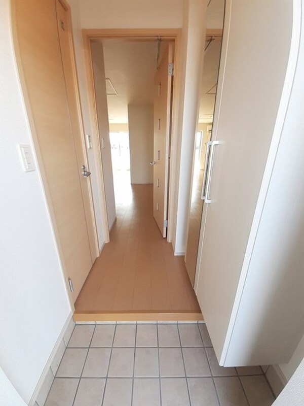 玄関(玄関)