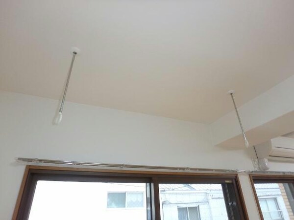 建物設備(物干し)