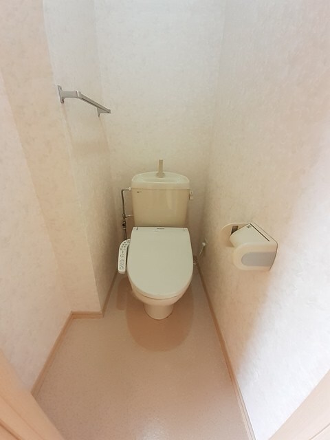 物件内観写真7　(トイレ)