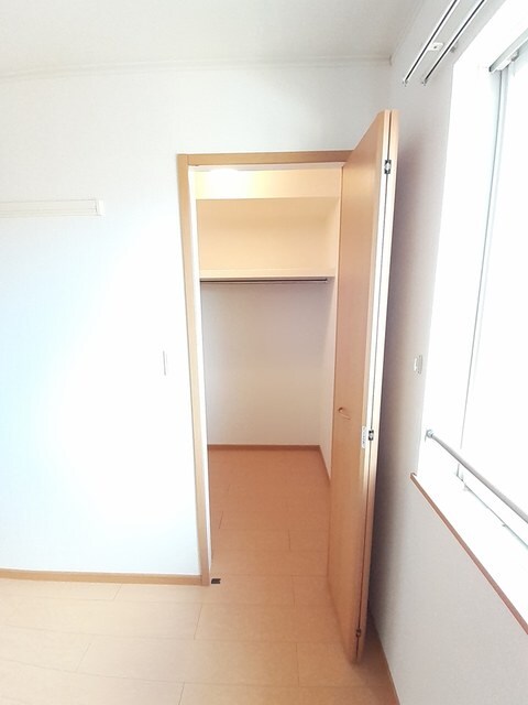 物件内観写真9　(収納)