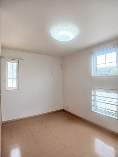 物件内観写真8　(その他部屋・スペース)