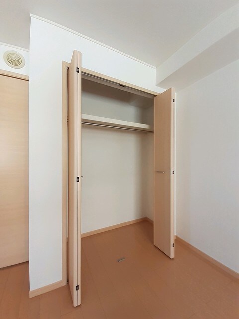 物件内観写真11　(収納)